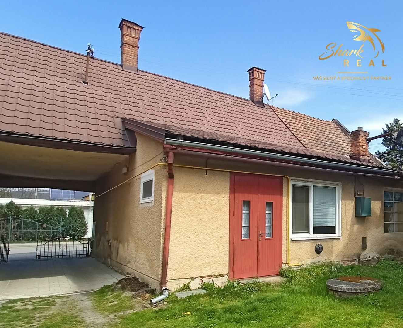 Nová cena! Rodinný dom v centre Žarnovice – ideálny aj na podnikateľské účely