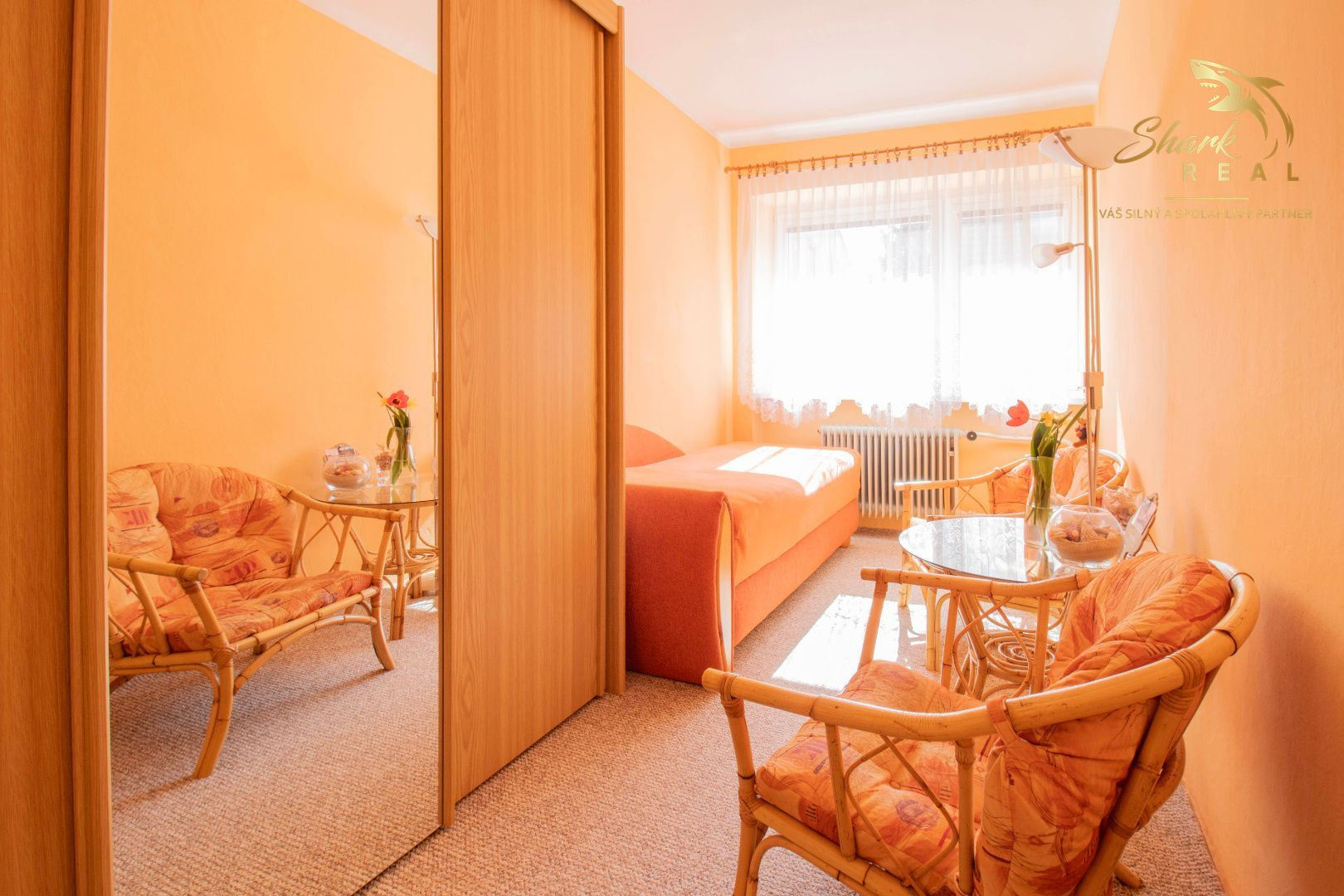 Čiastočne zrekonštruovaný dom vo výbornej lokalite s garážou