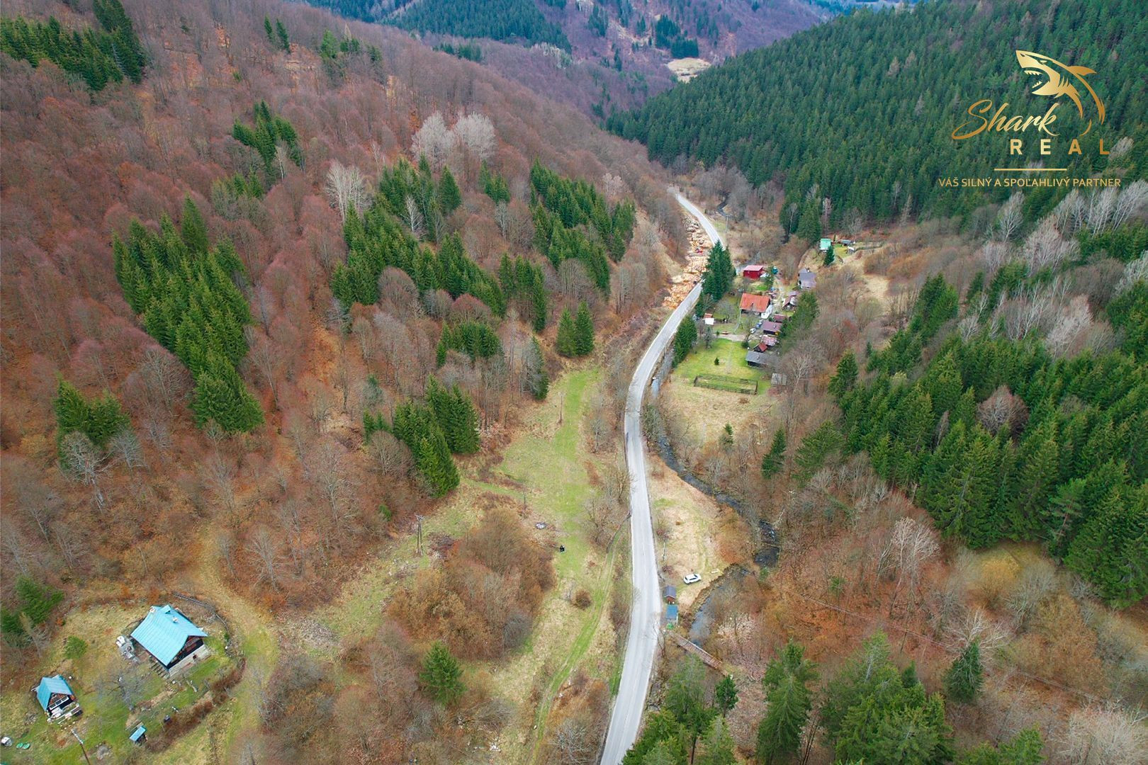 Rozľahlý pozemok v Hornej Marikovej – 15 777 m²