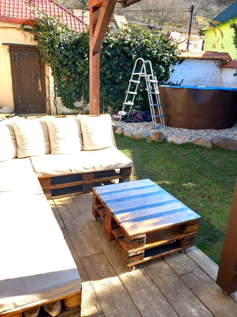 REZERVOVANÉ! Výnimočný rodinný dom v krásnej prírode Štiavnických vrchov