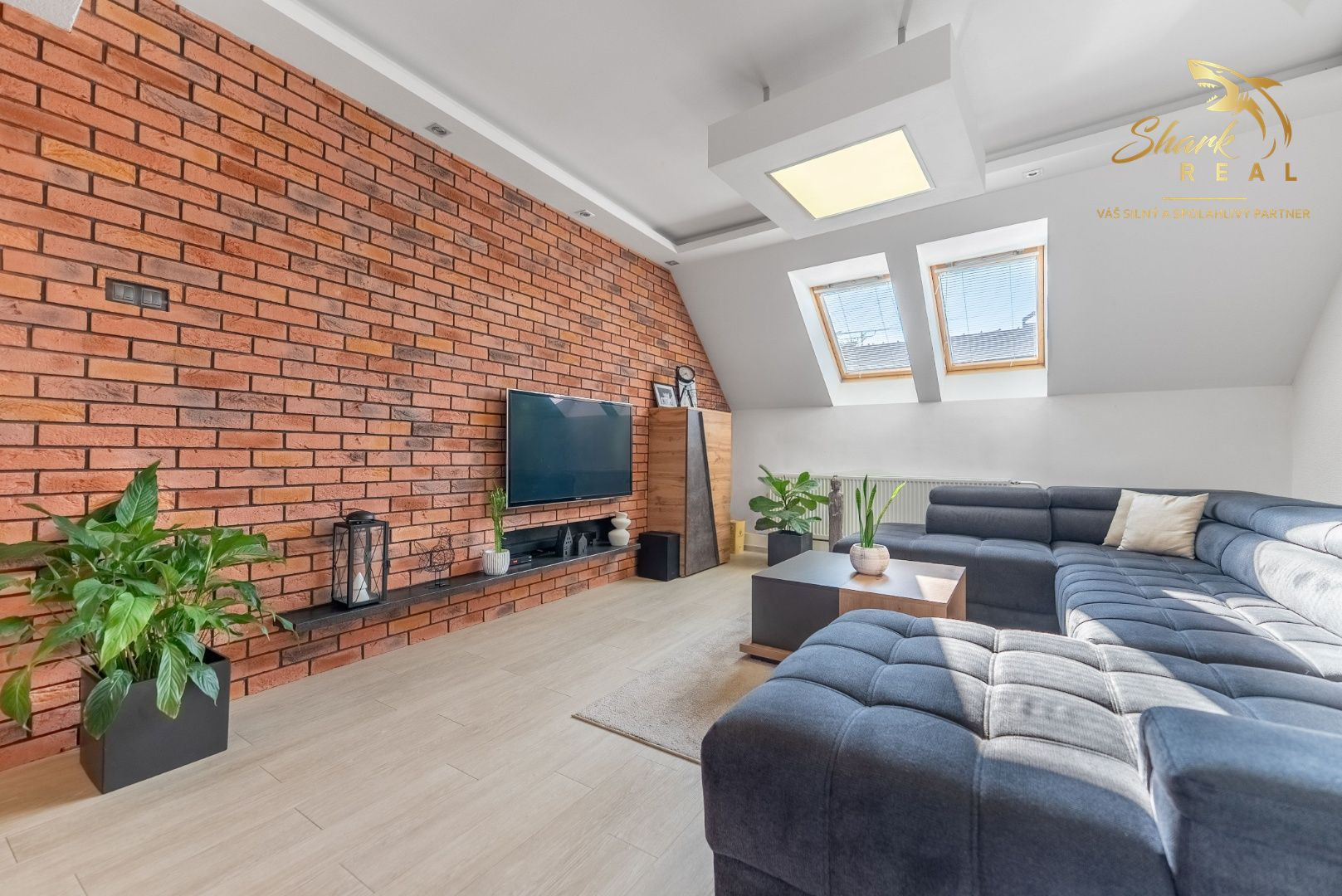 ZABEHNUTÝ RODINNÝ PENZIÓN vo vyhľadávanej lokalite Malých Karpát, VAŠA VÝHODNÁ INVESTÍCIA DO BUDÚCNOSTI