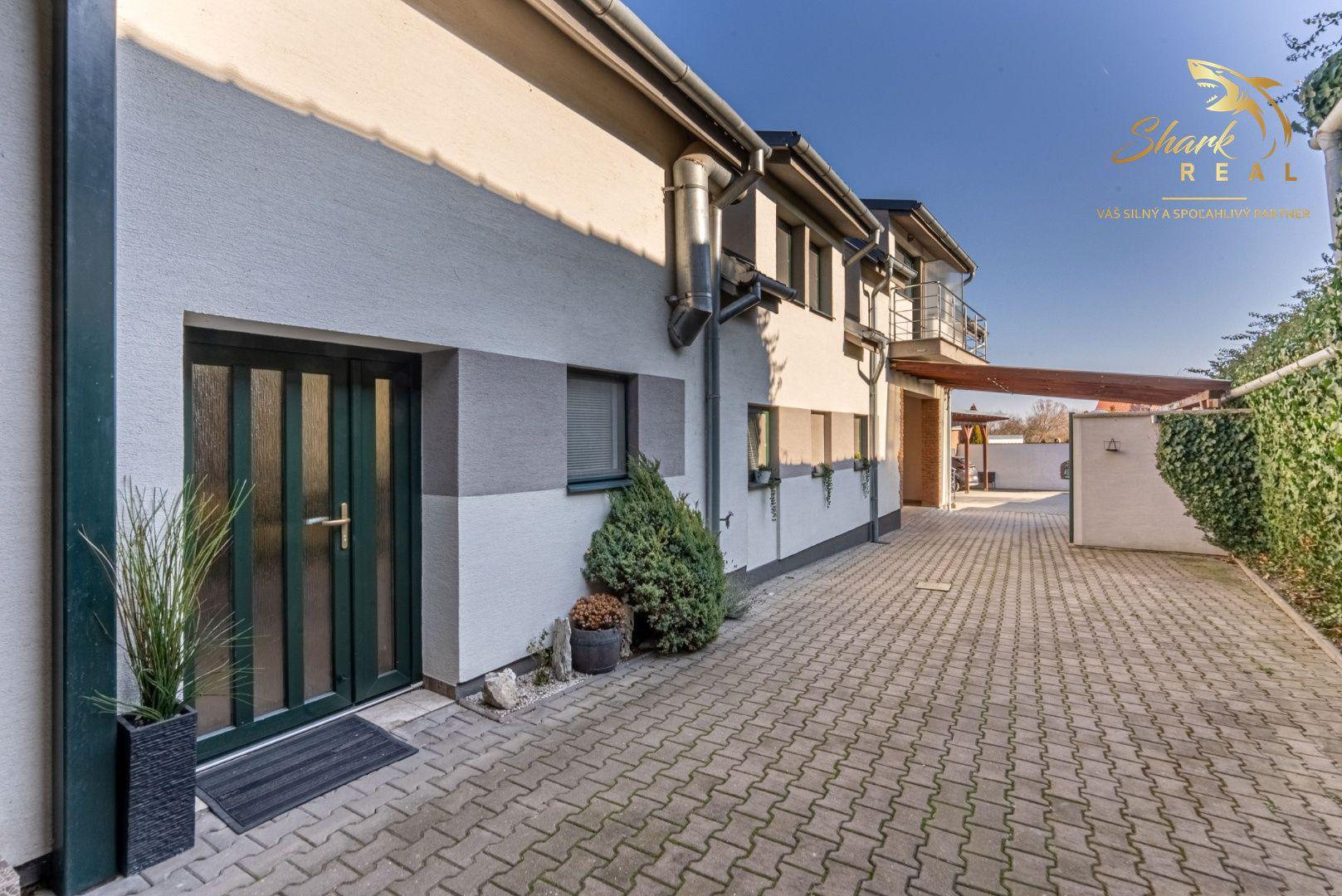 ***SKVELÁ INVESTÍCIA -  NEHNUTEĽNOSŤ  20 km od Trnavy***Podnikanie, Domov, Zabezpečený výnos***