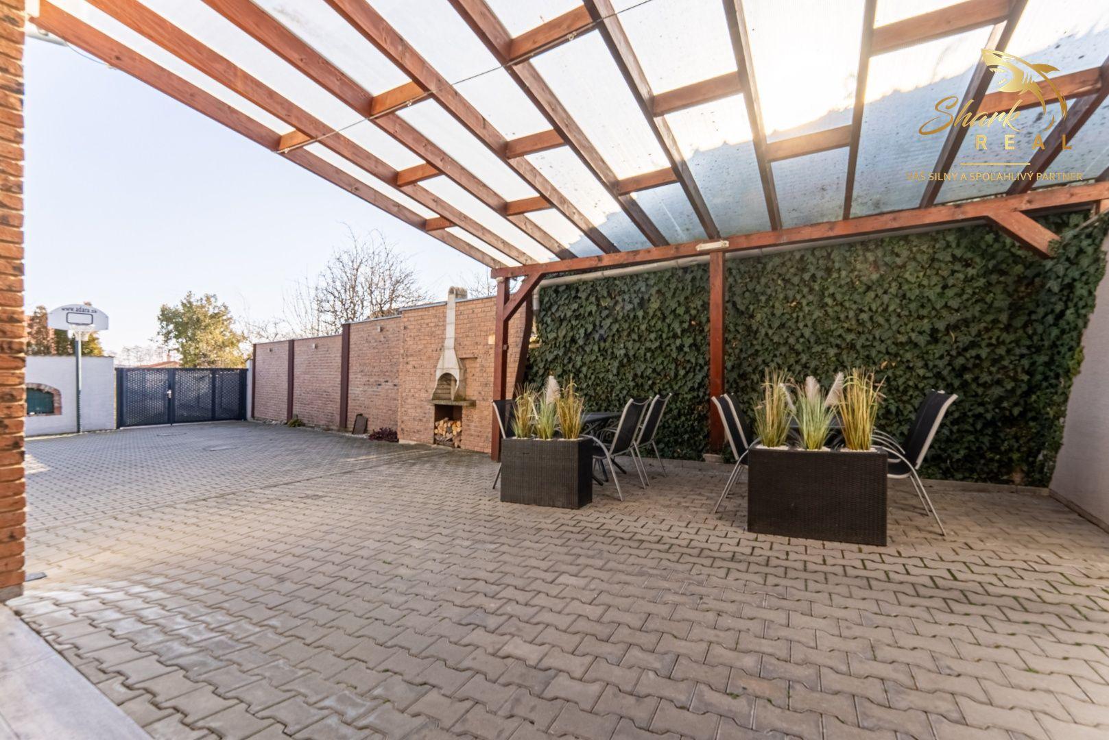 ***SKVELÁ INVESTÍCIA -  NEHNUTEĽNOSŤ  20 km od Trnavy***Podnikanie, Domov, Zabezpečený výnos***