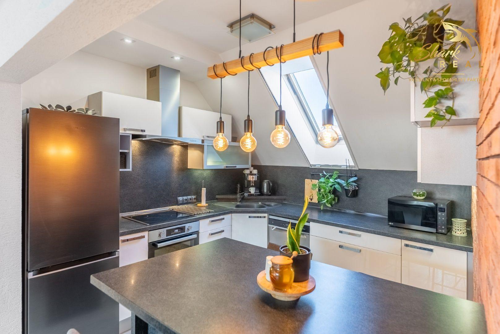 ***SKVELÁ INVESTÍCIA -  NEHNUTEĽNOSŤ  20 km od Trnavy***Podnikanie, Domov, Zabezpečený výnos***