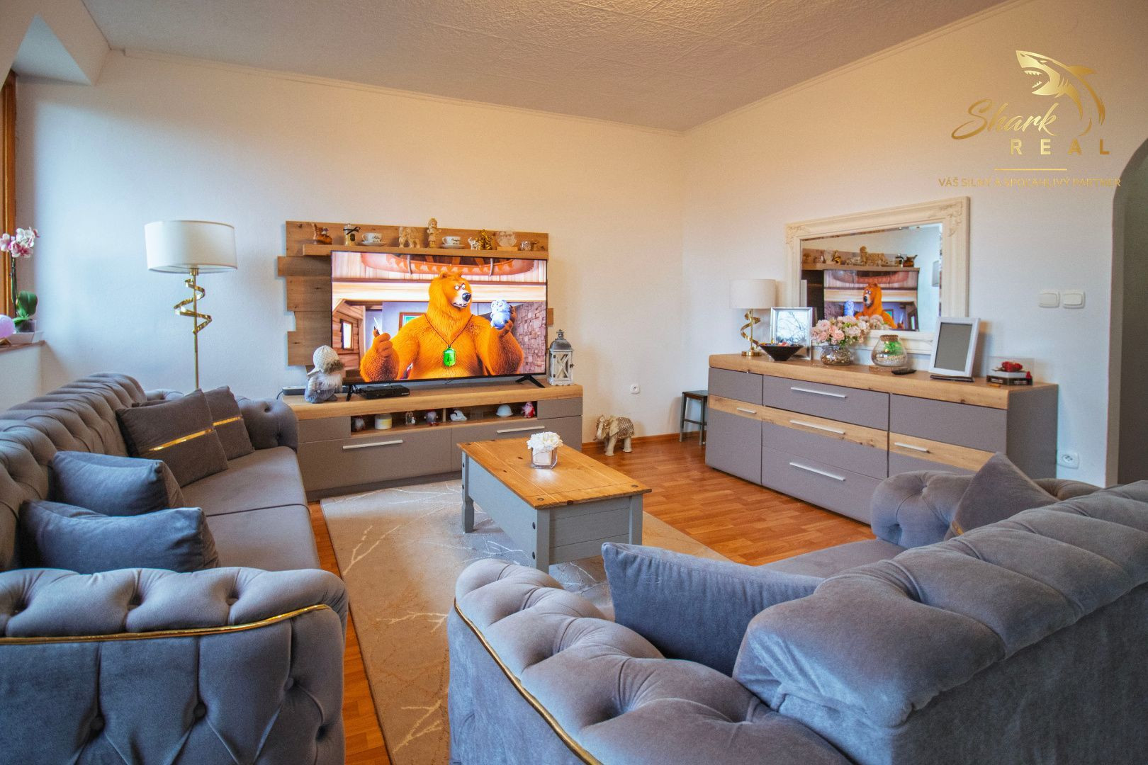 Priestranný rodinný dom v Hornej Strede s veľkým pozemkom