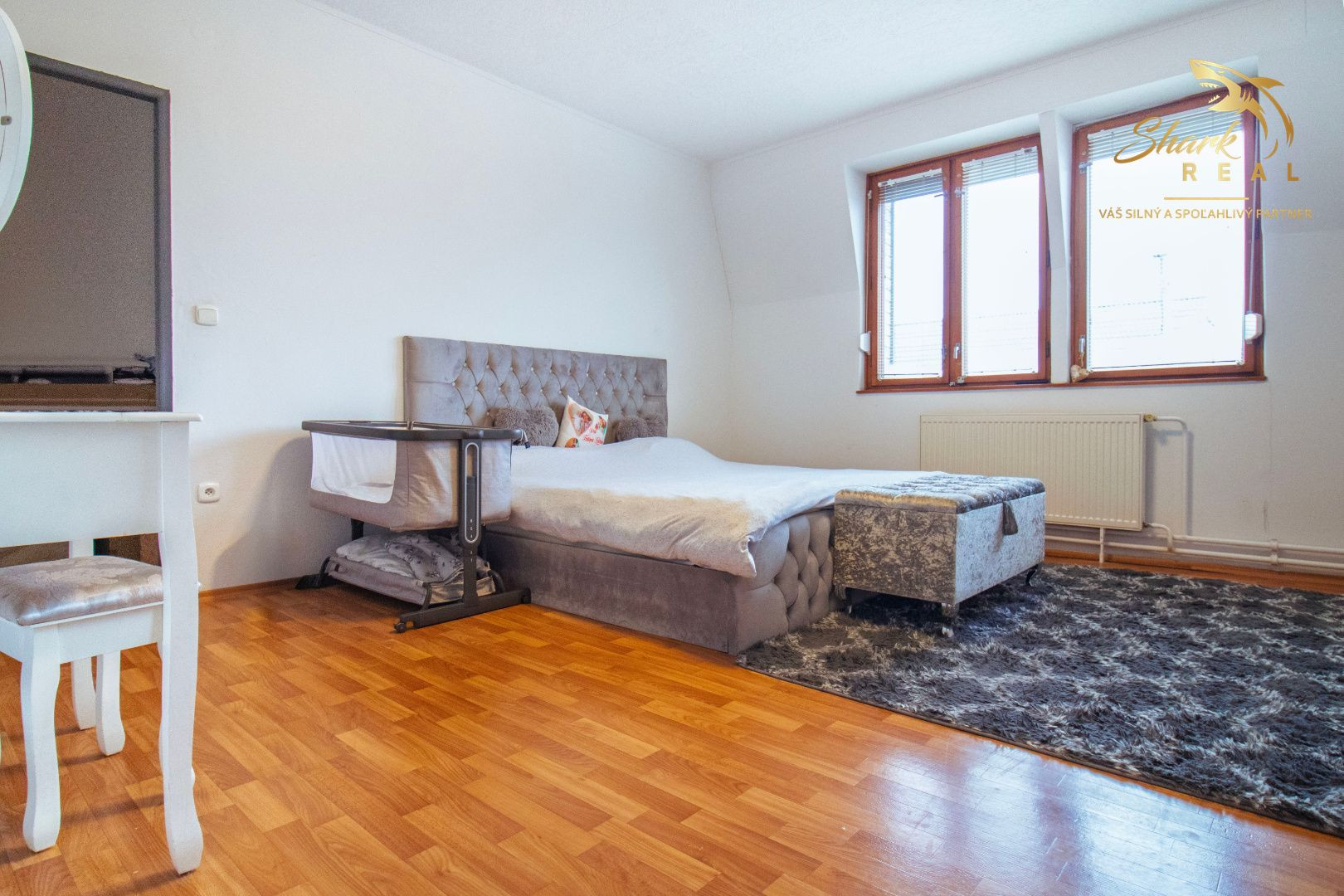 Priestranný rodinný dom v Hornej Strede s veľkým pozemkom