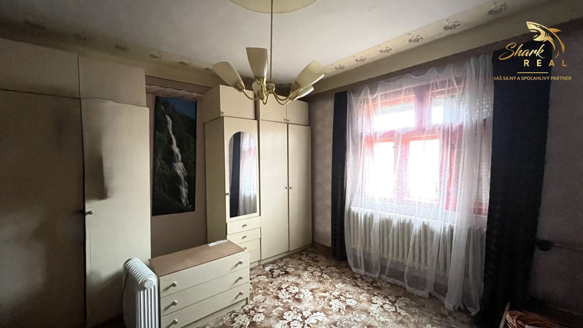 Rodinný dom s novou strechou