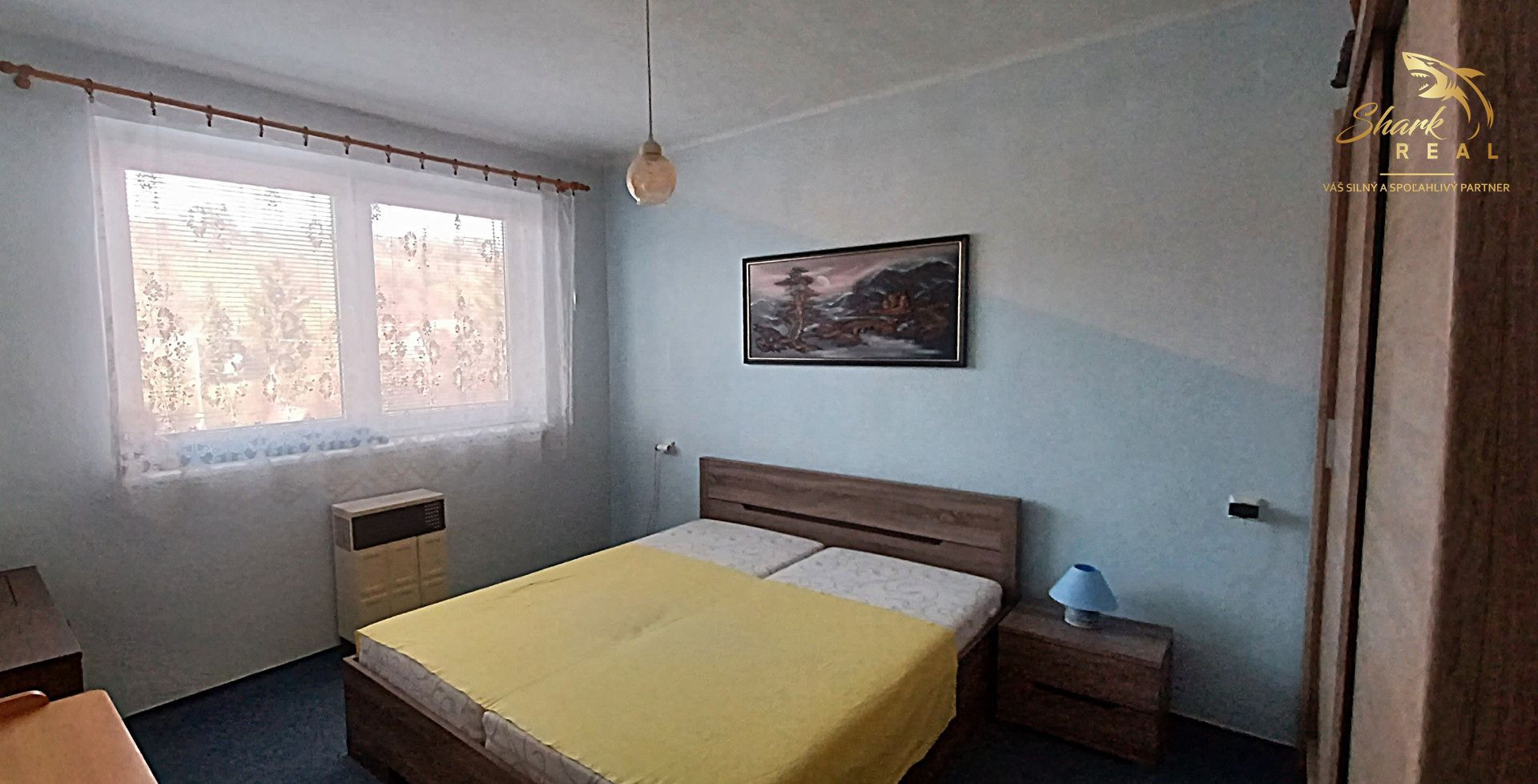 PREDANÉ - Presvetlený veľký 3 izbový byt / Malé Kozmálovce - Levice