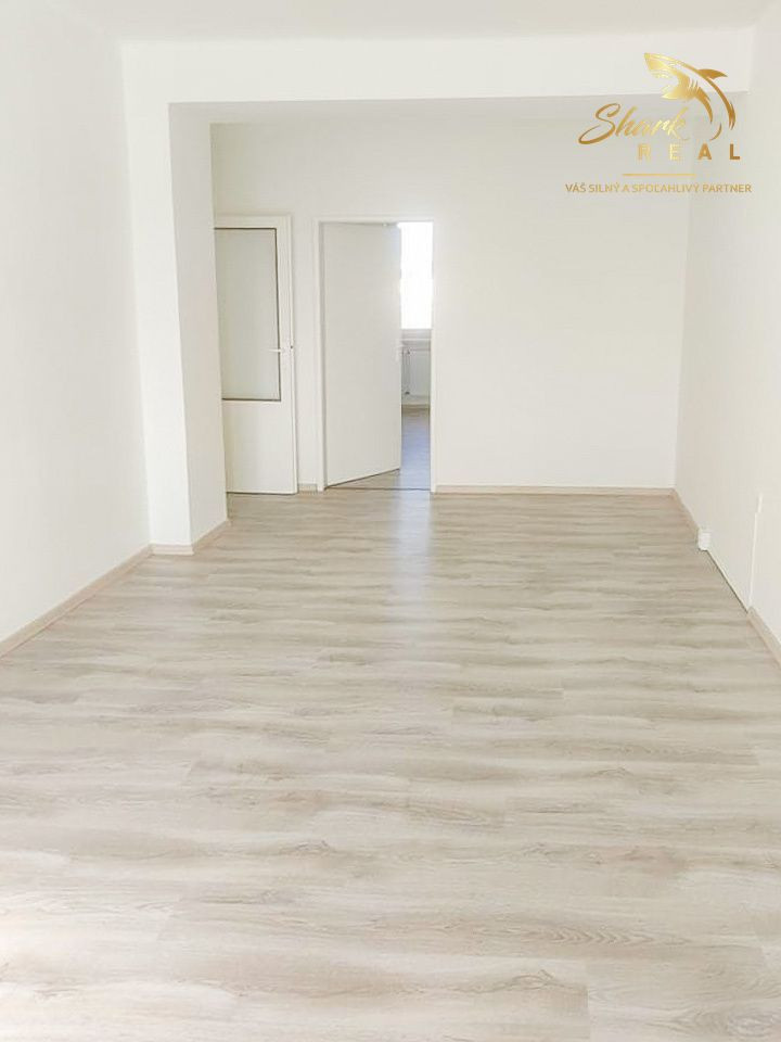 Dvojizbový byt s balkónom v meste Partizánske