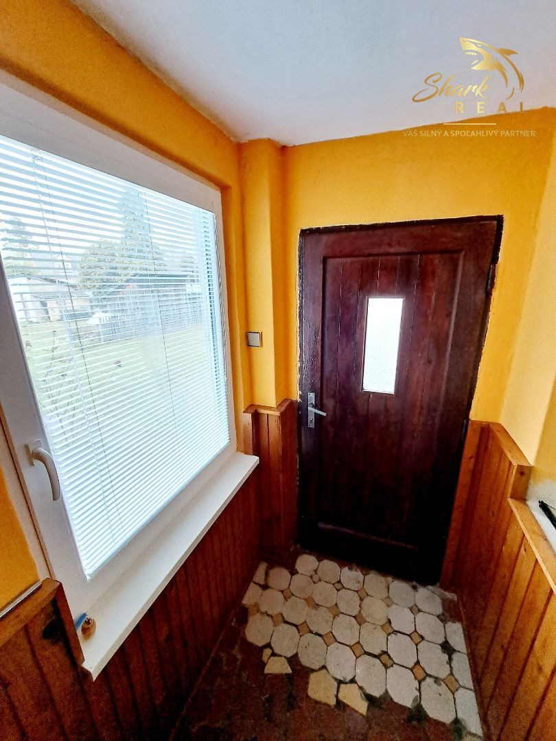 Starší domček s krásnym pozemkom