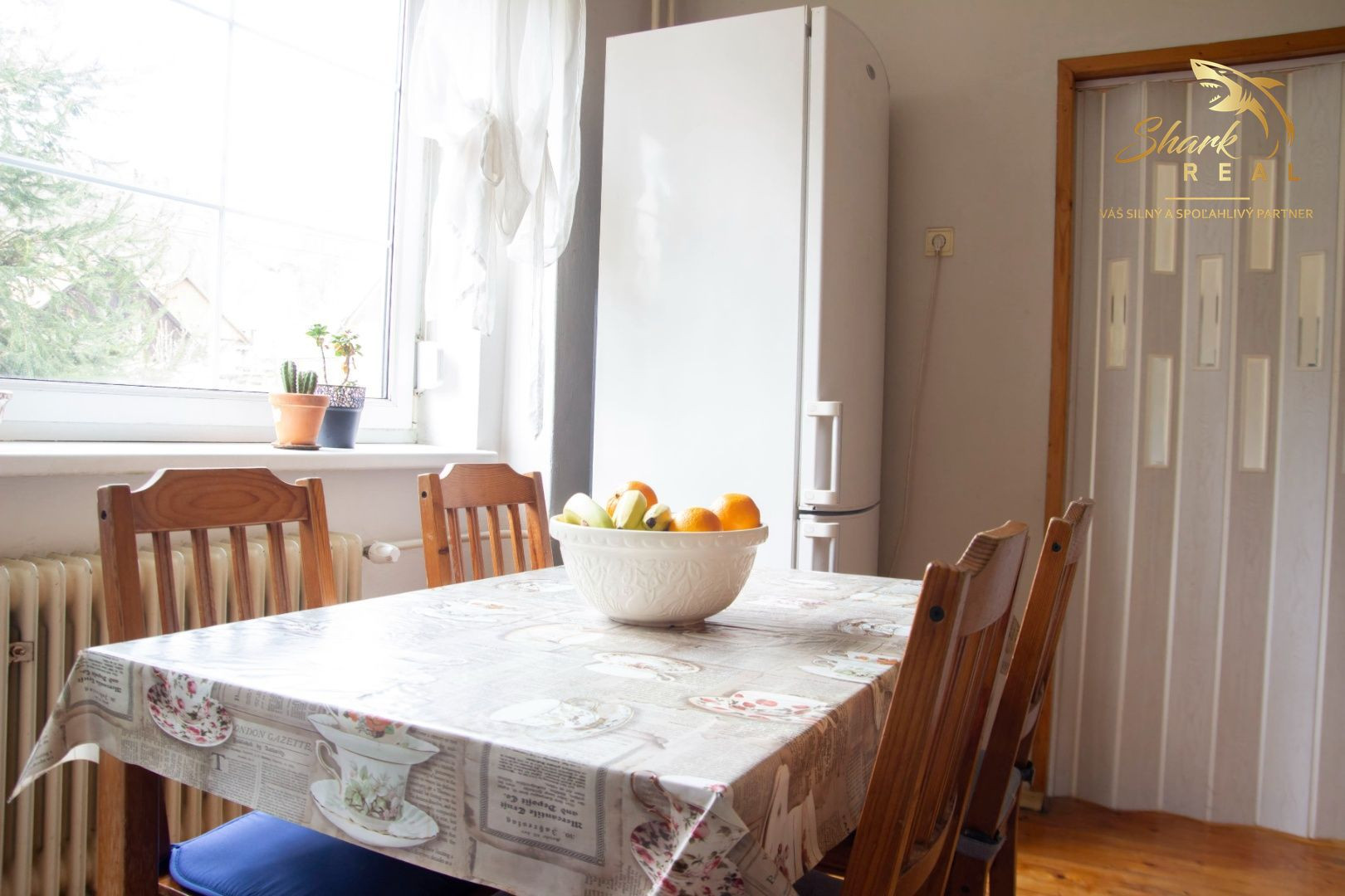 Nová cena! Zaujímavý rodinný dom v nádhernej prírode