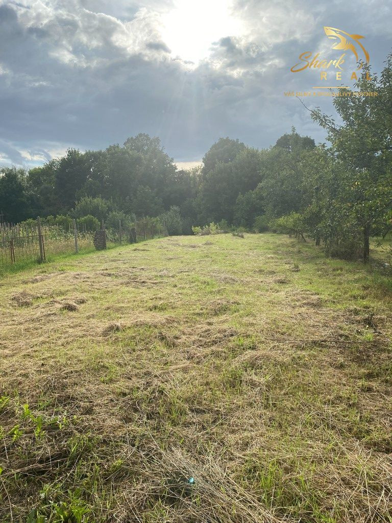 Exkluzívne - Investičný rovinatý pozemok na predaj