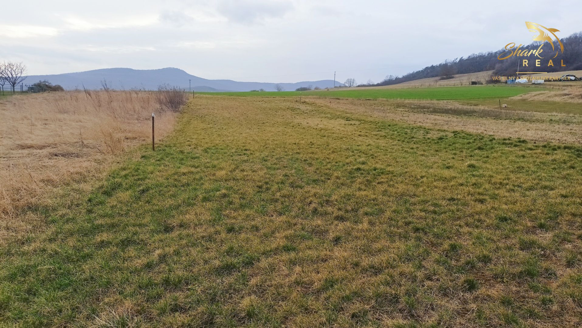 NOVÁ CENA! Rozostavaný bungalov v krásnom prostredí