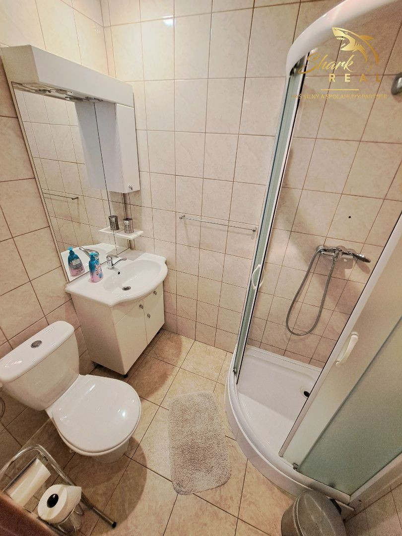 Zrekonštruovaný dom na viacgeneračné bývanie alebo podnikanie