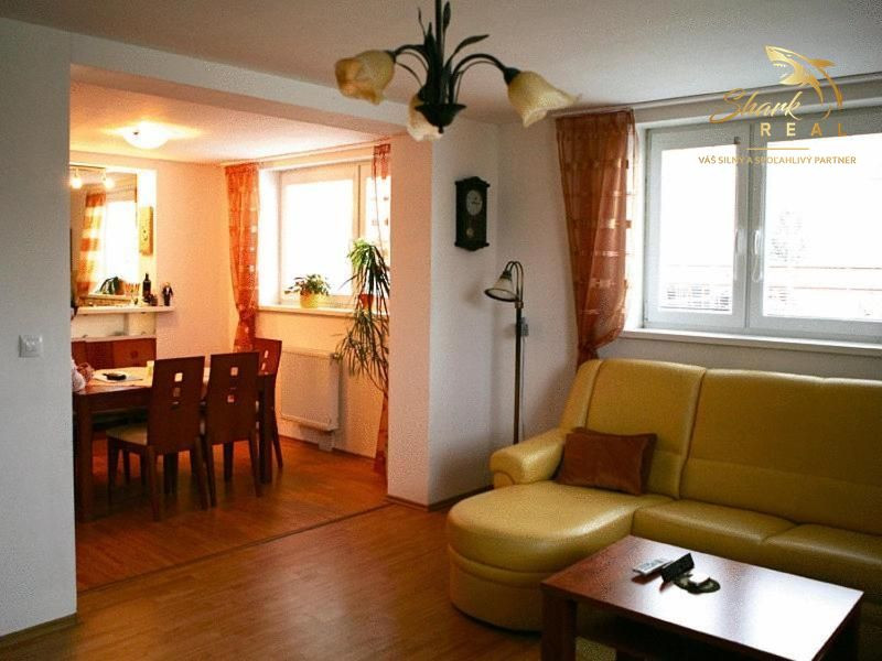 VILLA PARIS v rezidenčnej časti kúpeľného mesta Piešťany