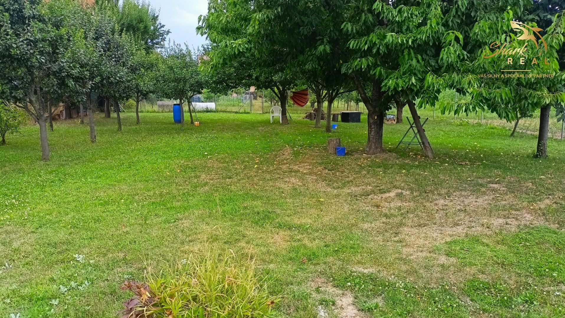 Krásny vidiecky dom s rozsiahlym pozemkom