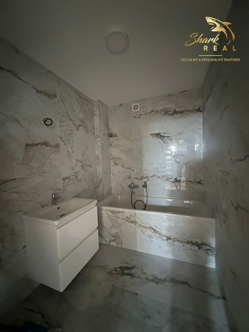 Na predaj 3 izbové byty v Golf Resort - Lužianky