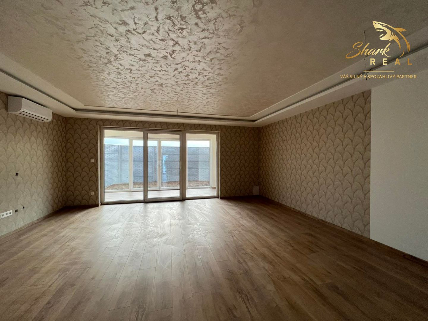 Na predaj 3 izbové byty v Golf Resort - Lužianky