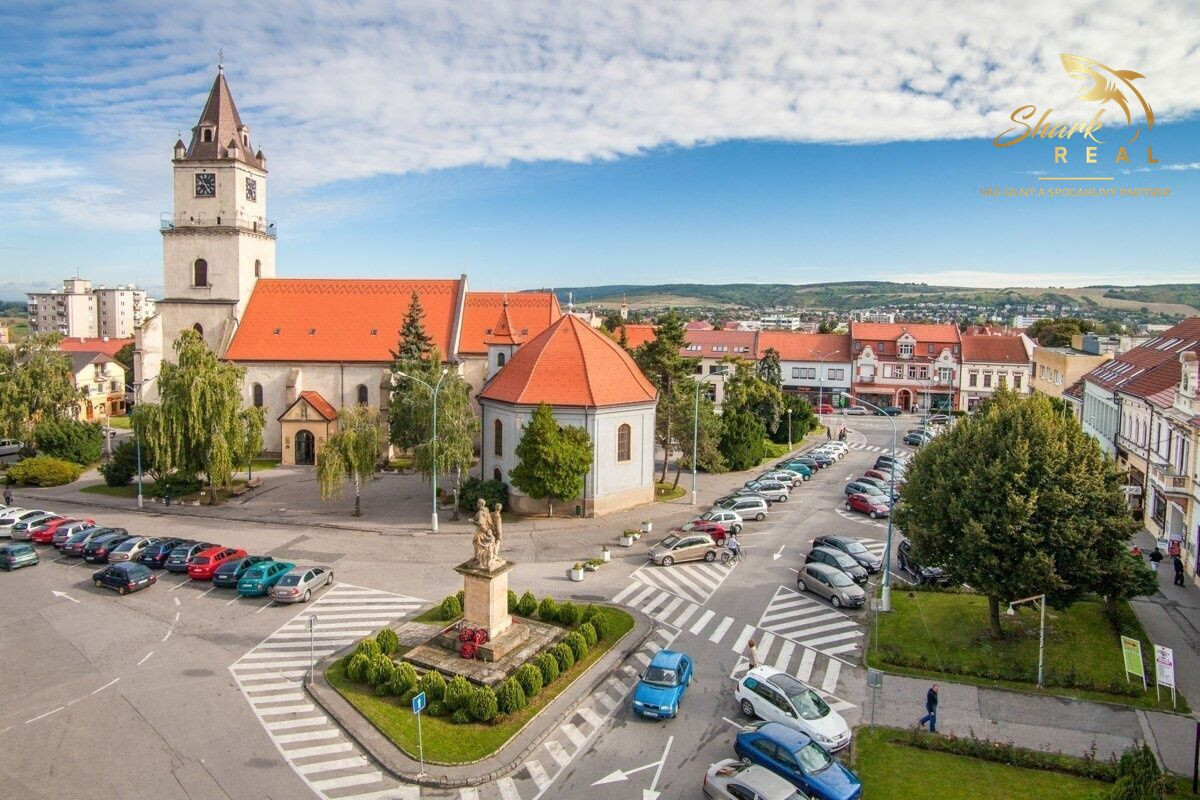 Na predaj polyfunkčný objekt v centre Hlohovca