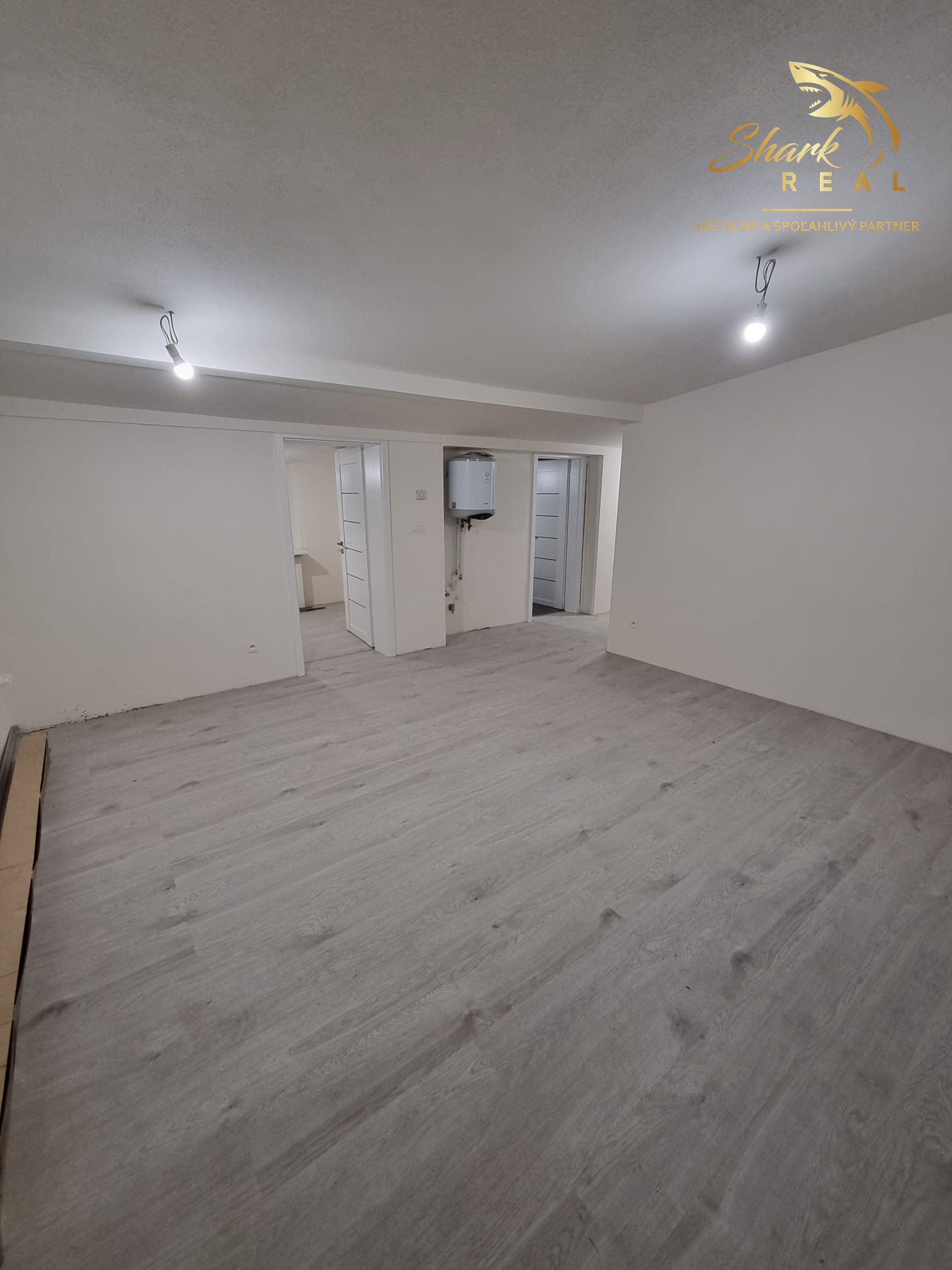 Na predaj: Moderný 3,5-izbový byt s panoramatickým výhľadom – Zobor, Nitra