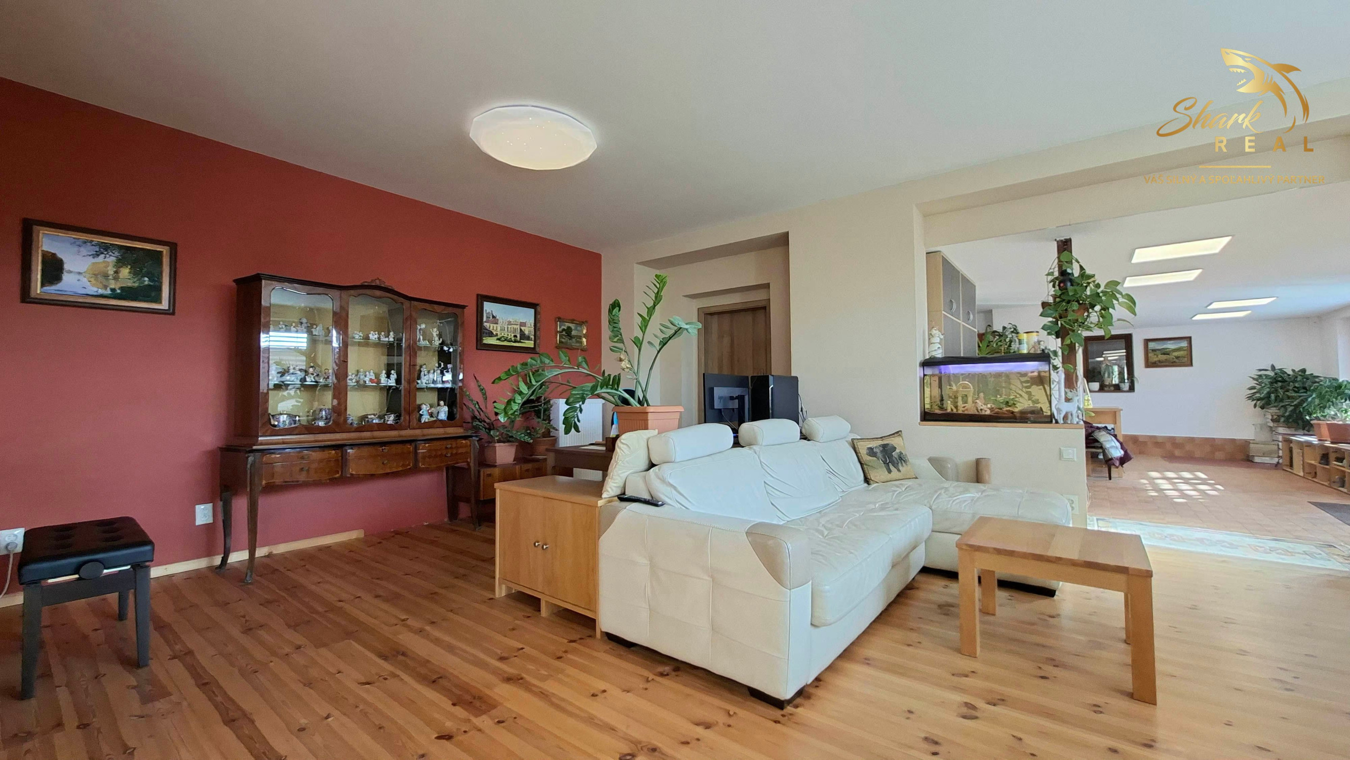 TOP PONUKA! Veľkometrážny rodinný dom na predaj