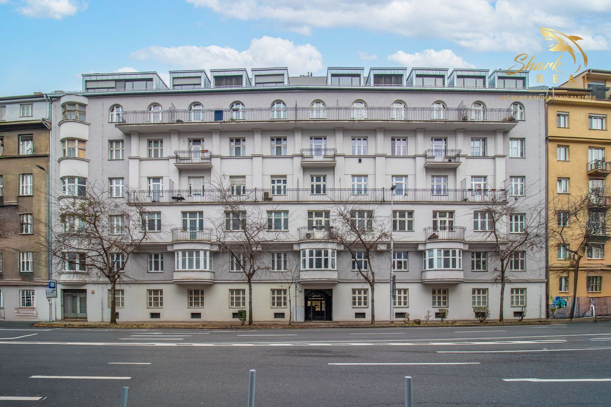 5-izbový byt 135m2 v historickom dome pri Eurovei - DOHODA možná