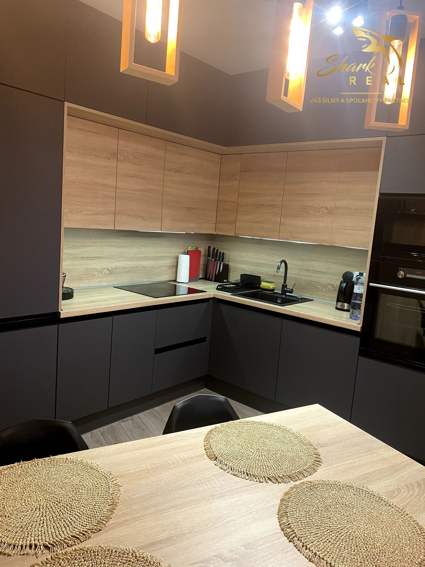 Štýlový 2-izbový byt s terasou a výhľadom na Dóm sv. Alžbety