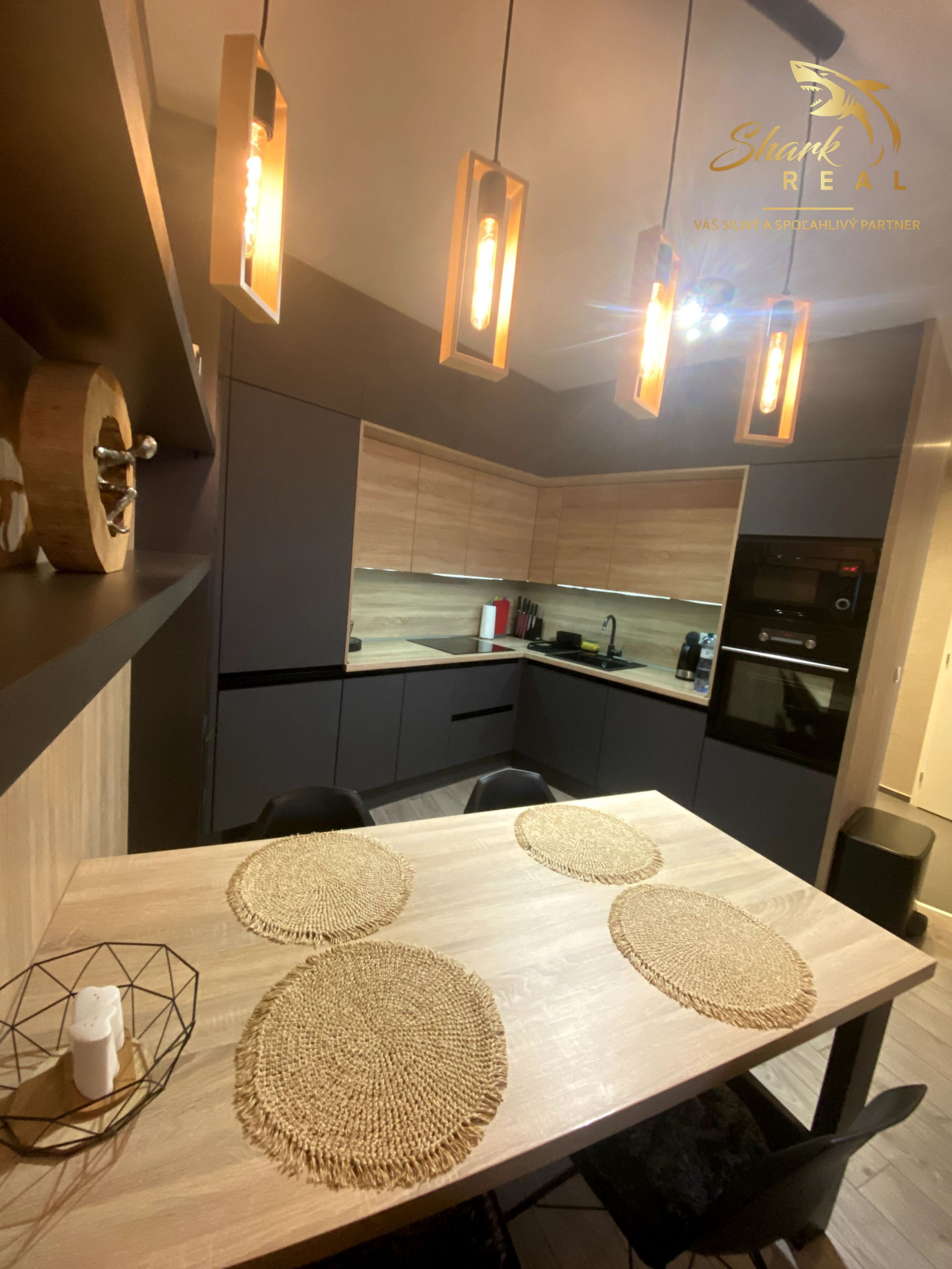 Štýlový 2-izbový byt s terasou a výhľadom na Dóm sv. Alžbety