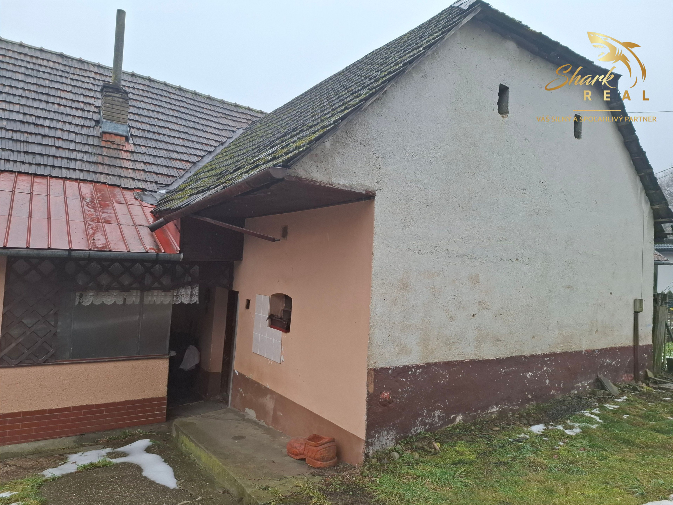 Vidiecky domček v tichom prostredí