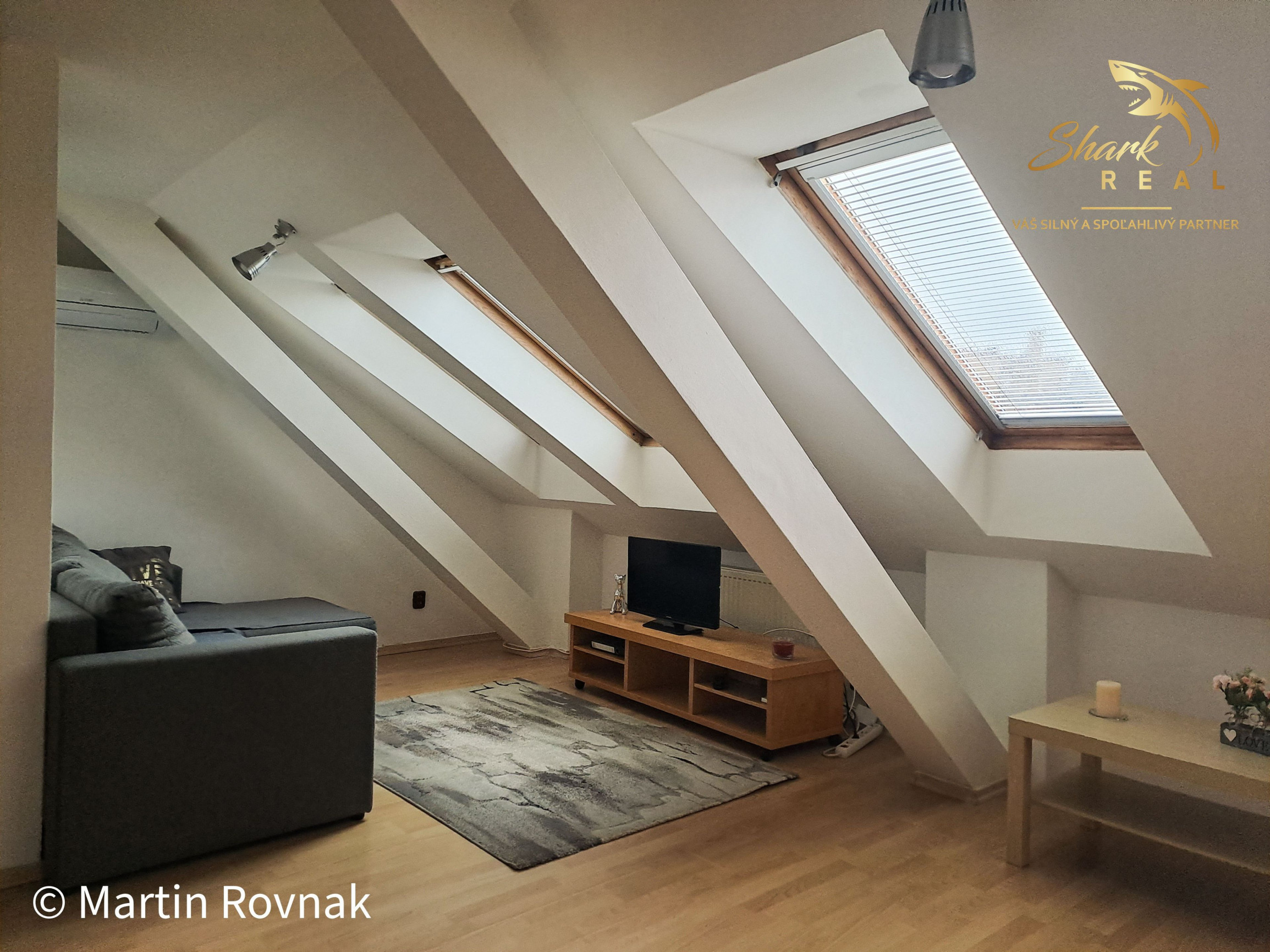 Exkluzívny mezonet na skok od Downtownu - tiché bývanie, ako aj predpripravená investícia