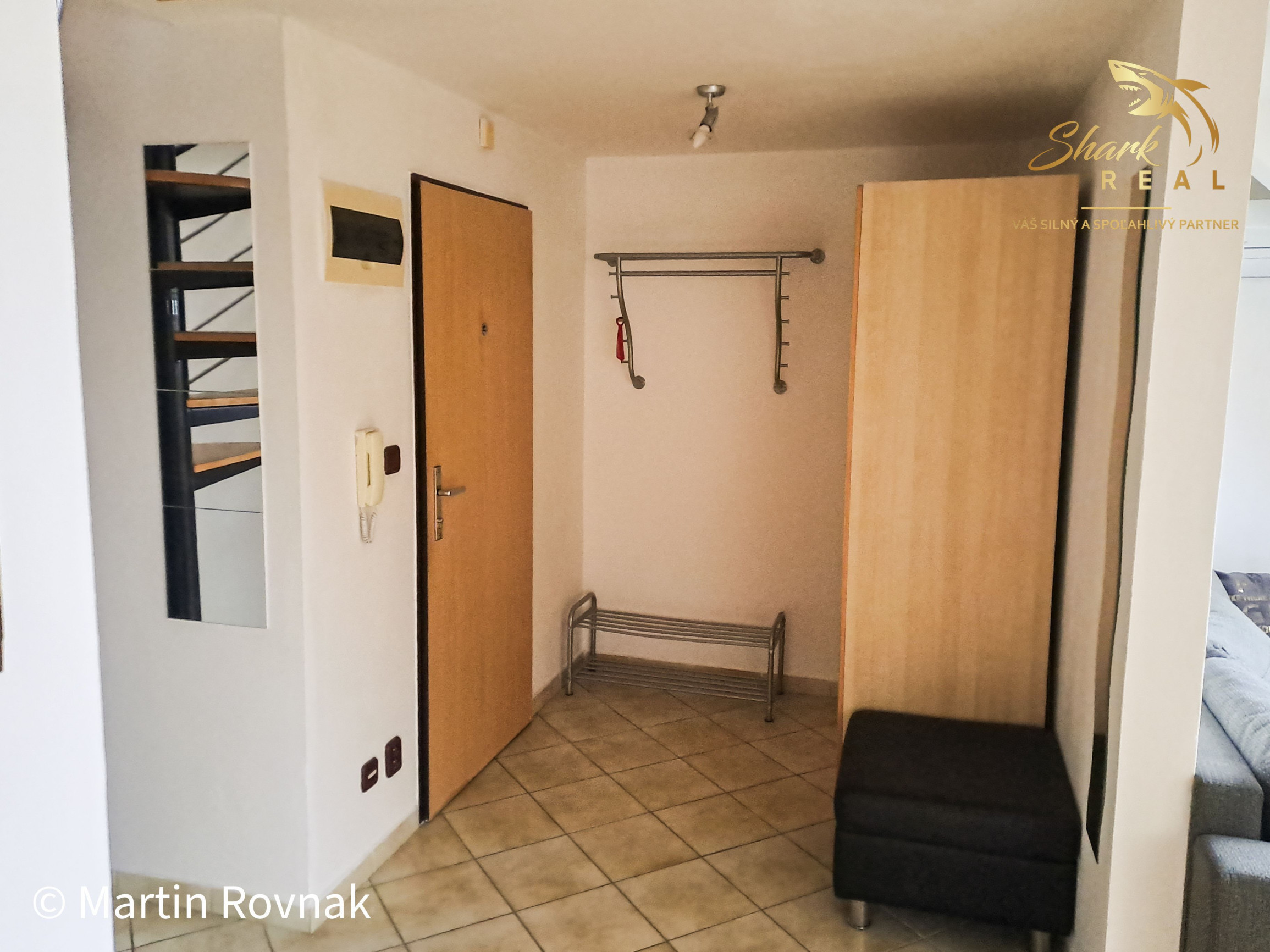 Exkluzívny mezonet na skok od Downtownu - tiché bývanie, ako aj predpripravená investícia