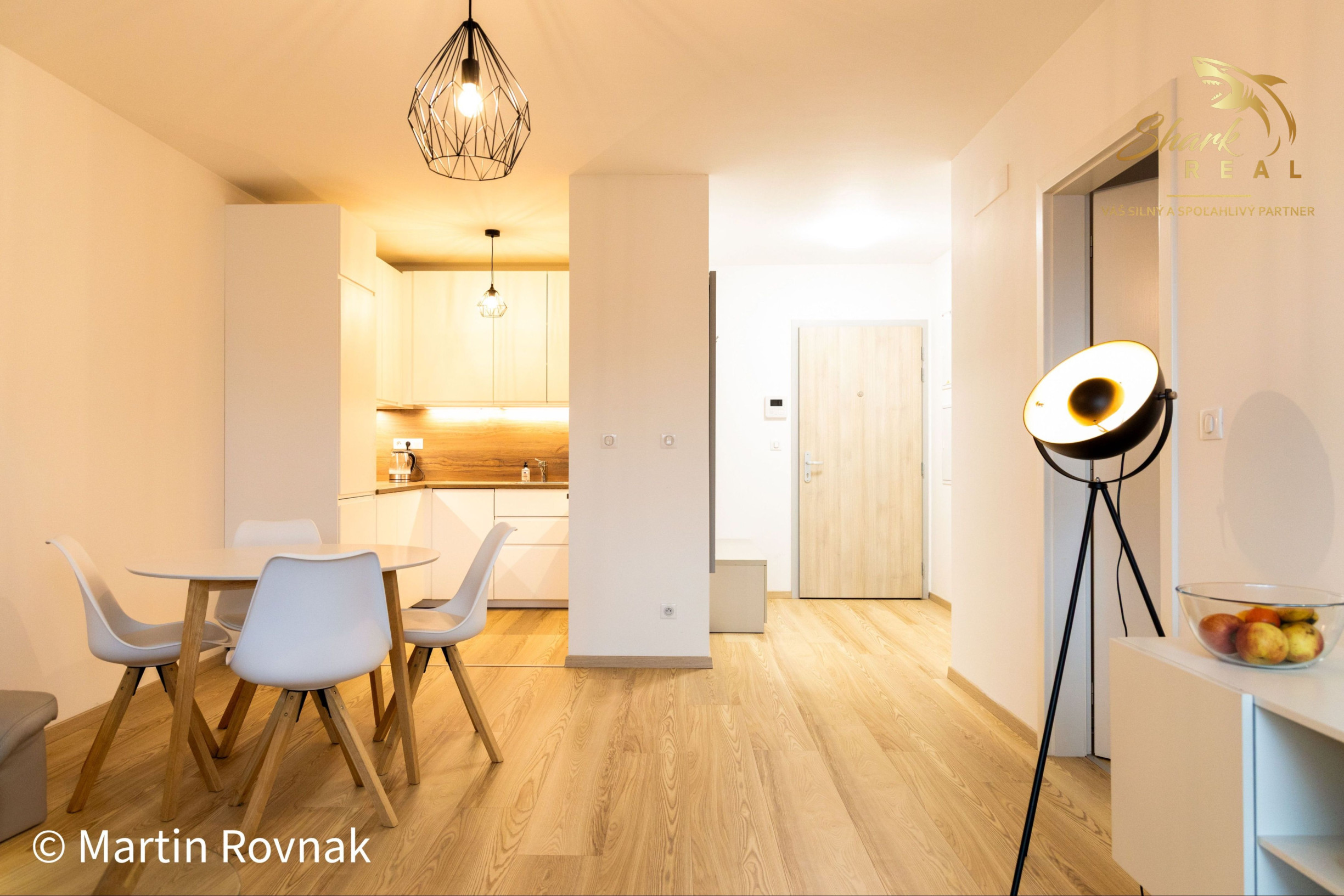 Moderný 2-izbový byt v Steinovom dvore – centrum na dosah