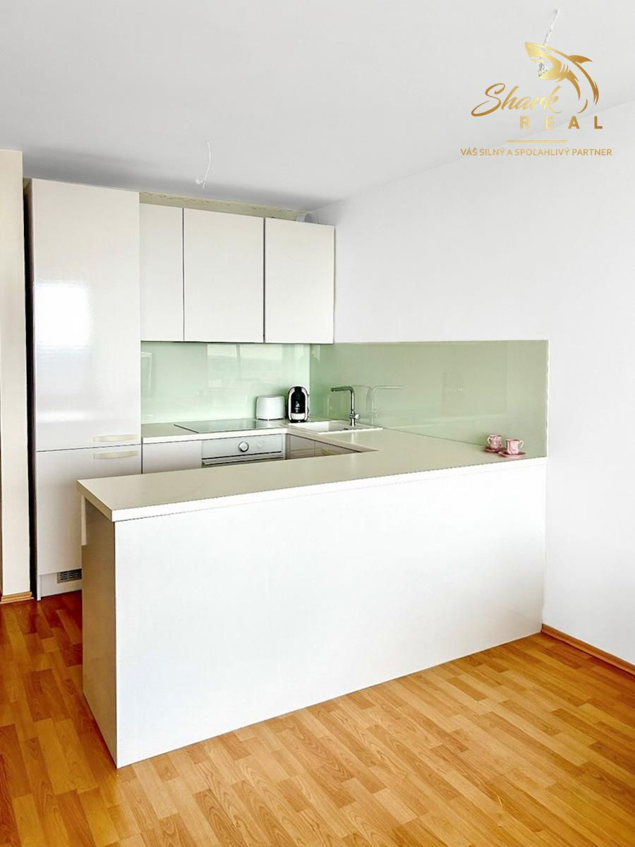 TRI VEŽE - KRASNY SVIEŽI 2i. BYT S PANORAMATICKÝM VÝHĽADOM A VEĽKOU LOGGIOU