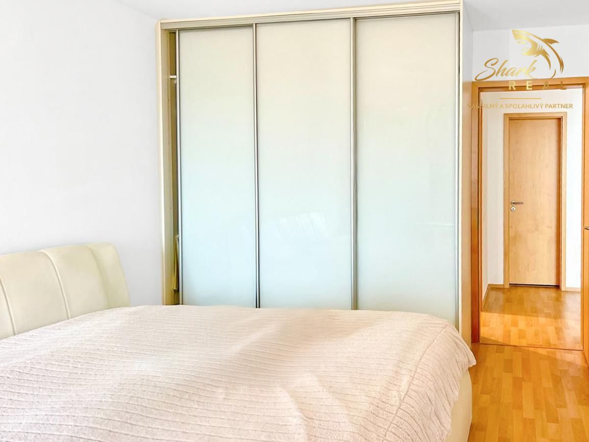 TRI VEŽE - KRASNY SVIEŽI 2i. BYT S PANORAMATICKÝM VÝHĽADOM A VEĽKOU LOGGIOU