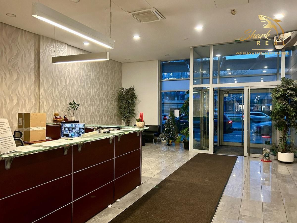 TRI VEŽE - KRASNY SVIEŽI 2i. BYT S PANORAMATICKÝM VÝHĽADOM A VEĽKOU LOGGIOU