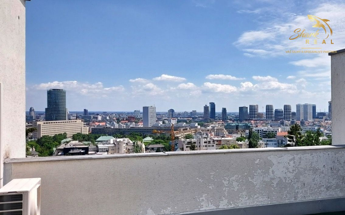 Reprezentatívne sídlo s panoramatickým výhľadom na Bratislavu – Slavín