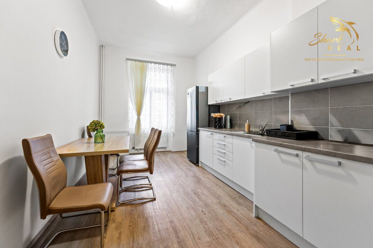 Rezervované - Priestranný 3-izbový byt v srdci Starého Mesta na Grosslingovej