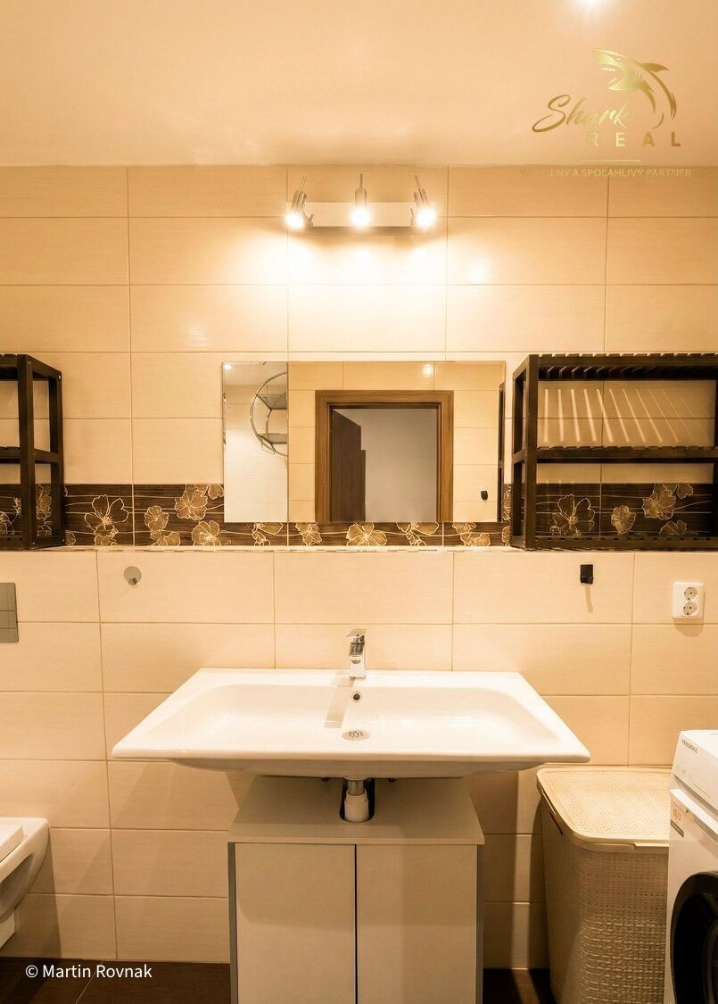 Komfort novostavby s parkovaním a skvelou dostupnosťou