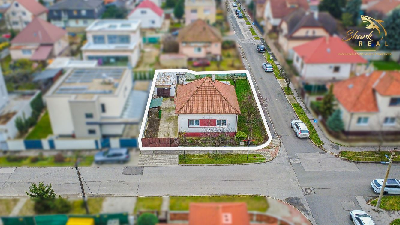  3-izbový rodinný dom v Ružinove - pôvodný stav, výborná lokalita