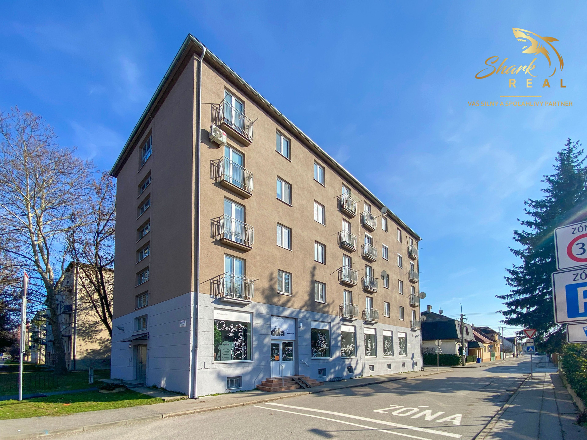 Praktický 1-izbový byt s balkónom v žiadanej lokalite Piešťan