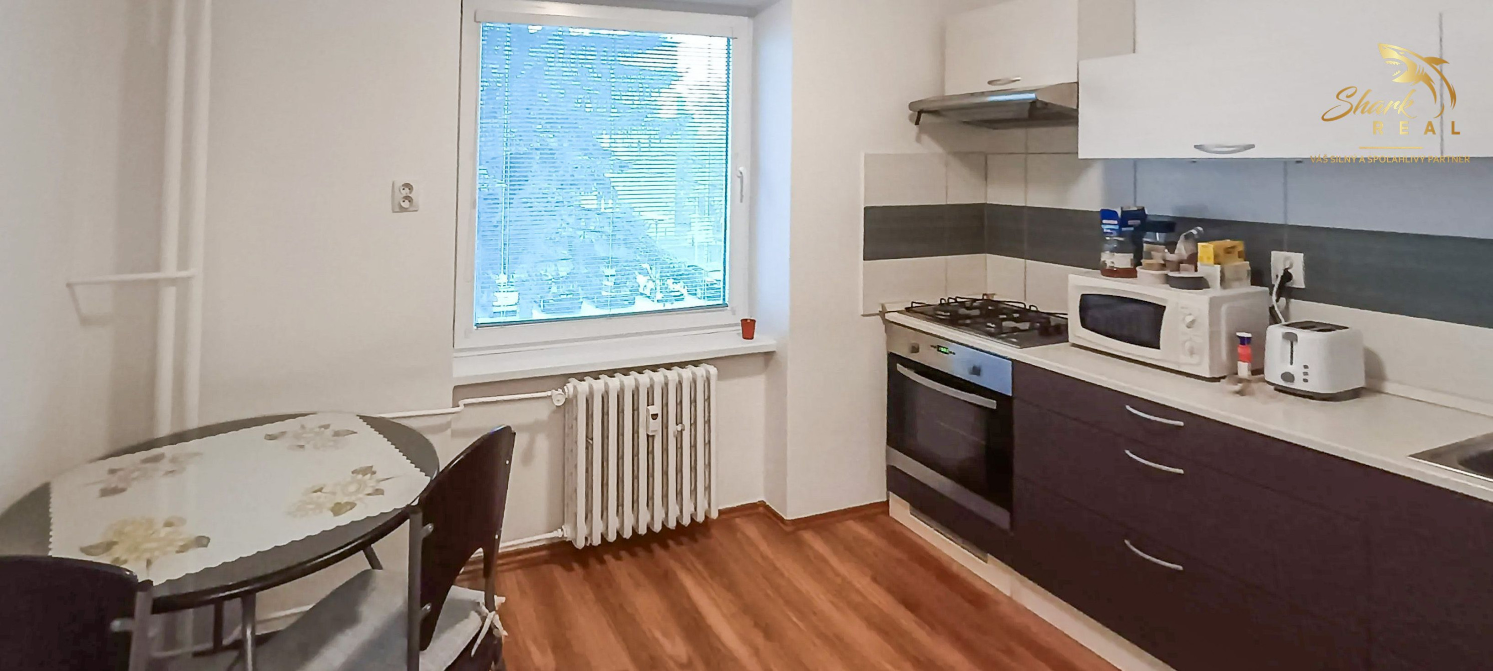 Praktický 1-izbový byt s balkónom v žiadanej lokalite Piešťan