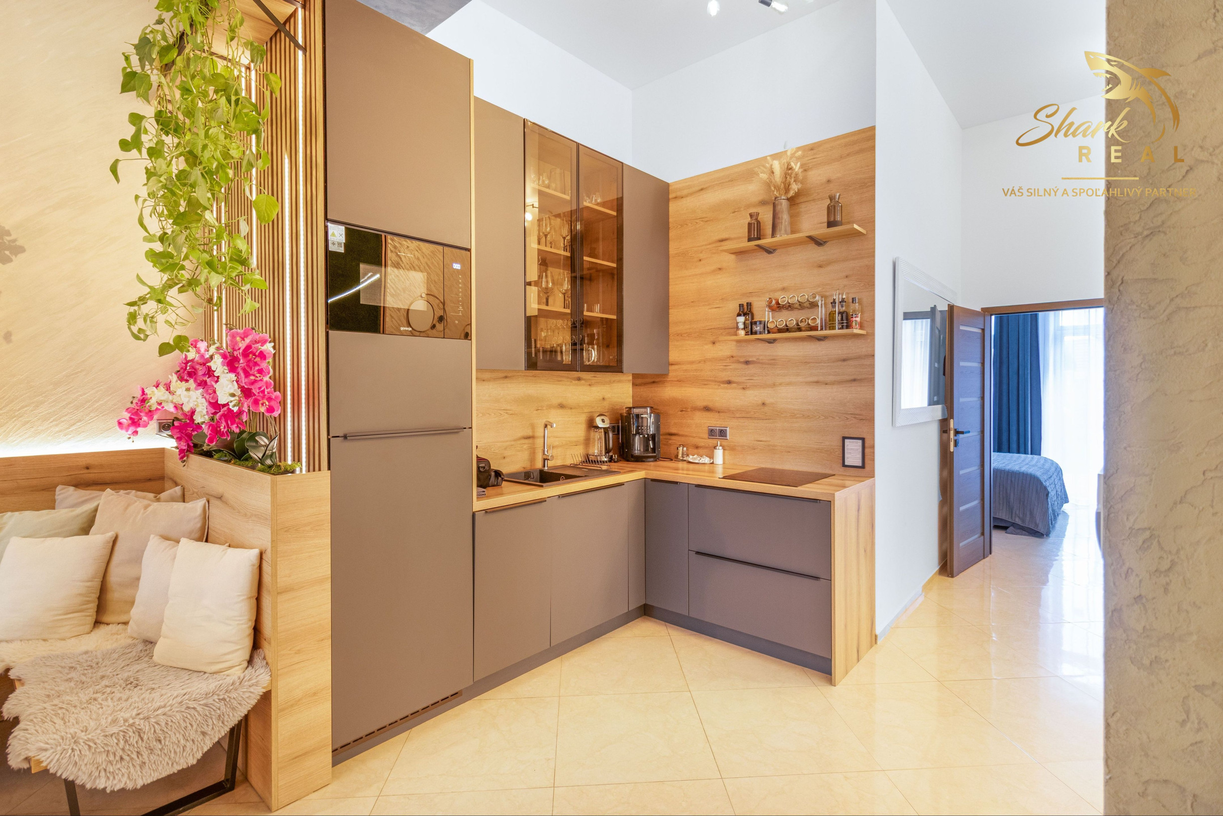 Investičný apartmánový dom v centre s okamžitým výnosom