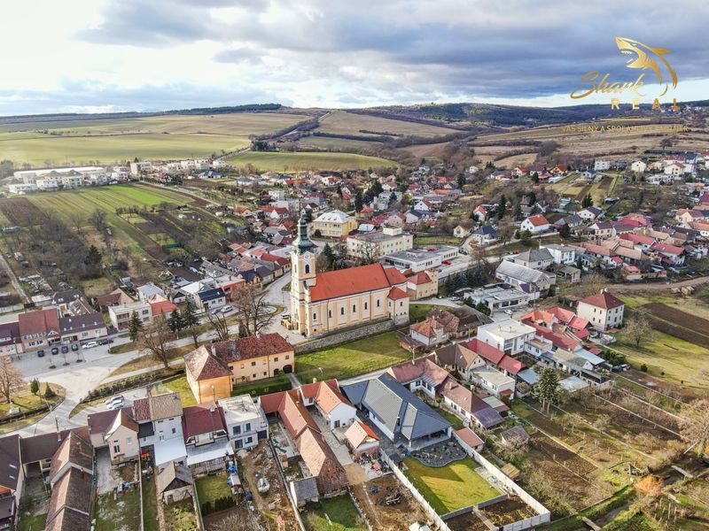 PRIPRRAVUJEME - rodinný dom v pôvodnom stave