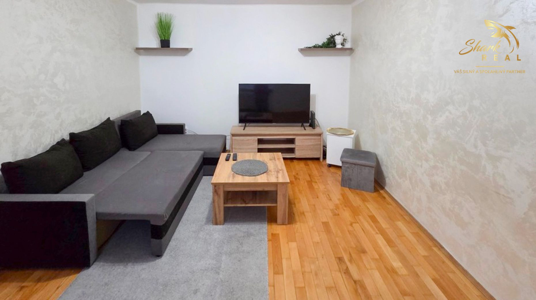 NA PRENÁJOM zrekonštruovaný 1-izbový byt 