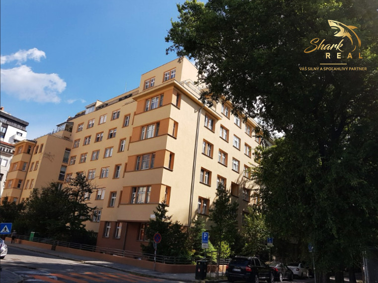 1i byt Prenájom _ Veľký staromestský byt aj pre 2 osoby