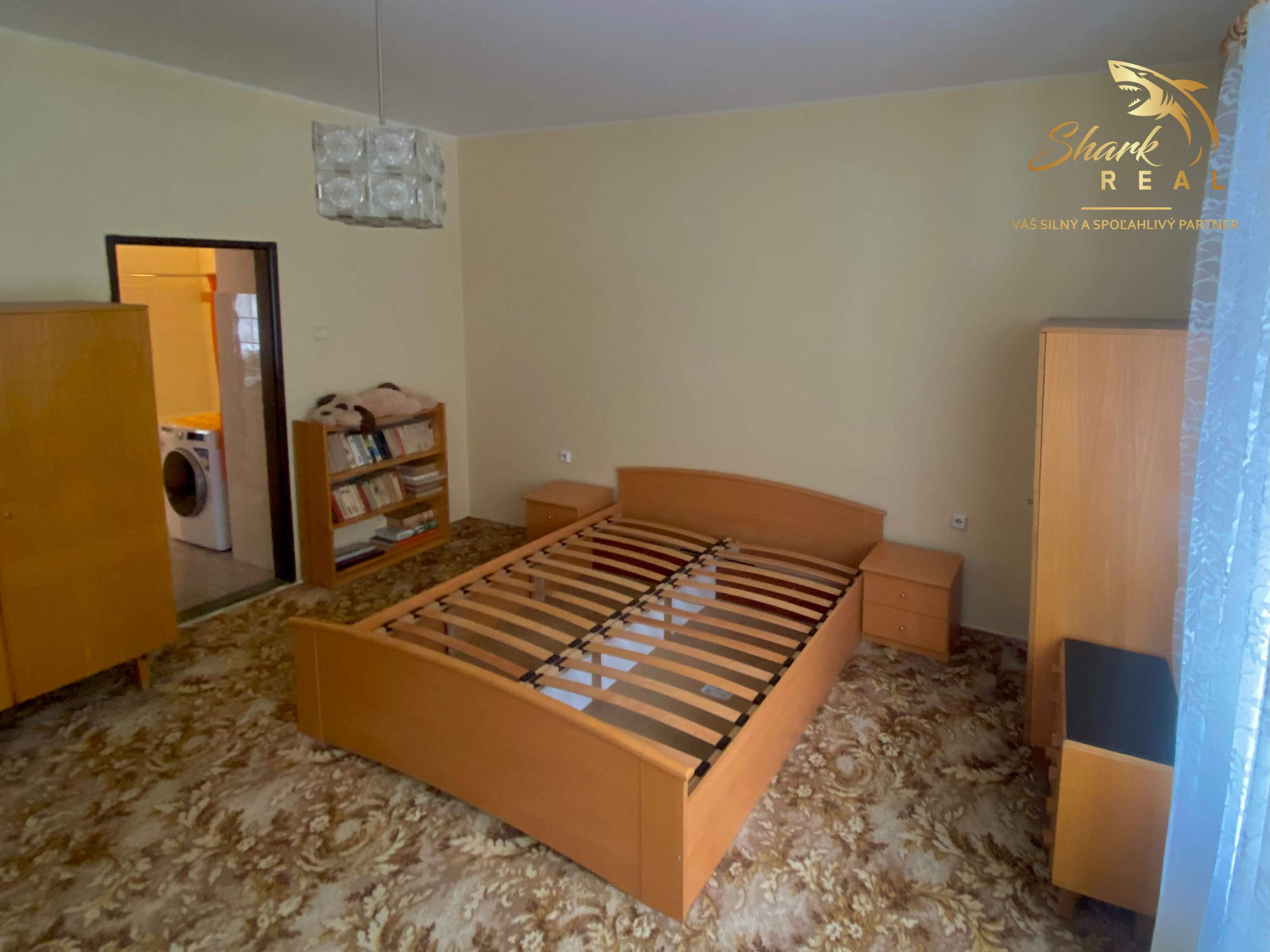 Priestranný 2 izbový byt v tichej lokalite