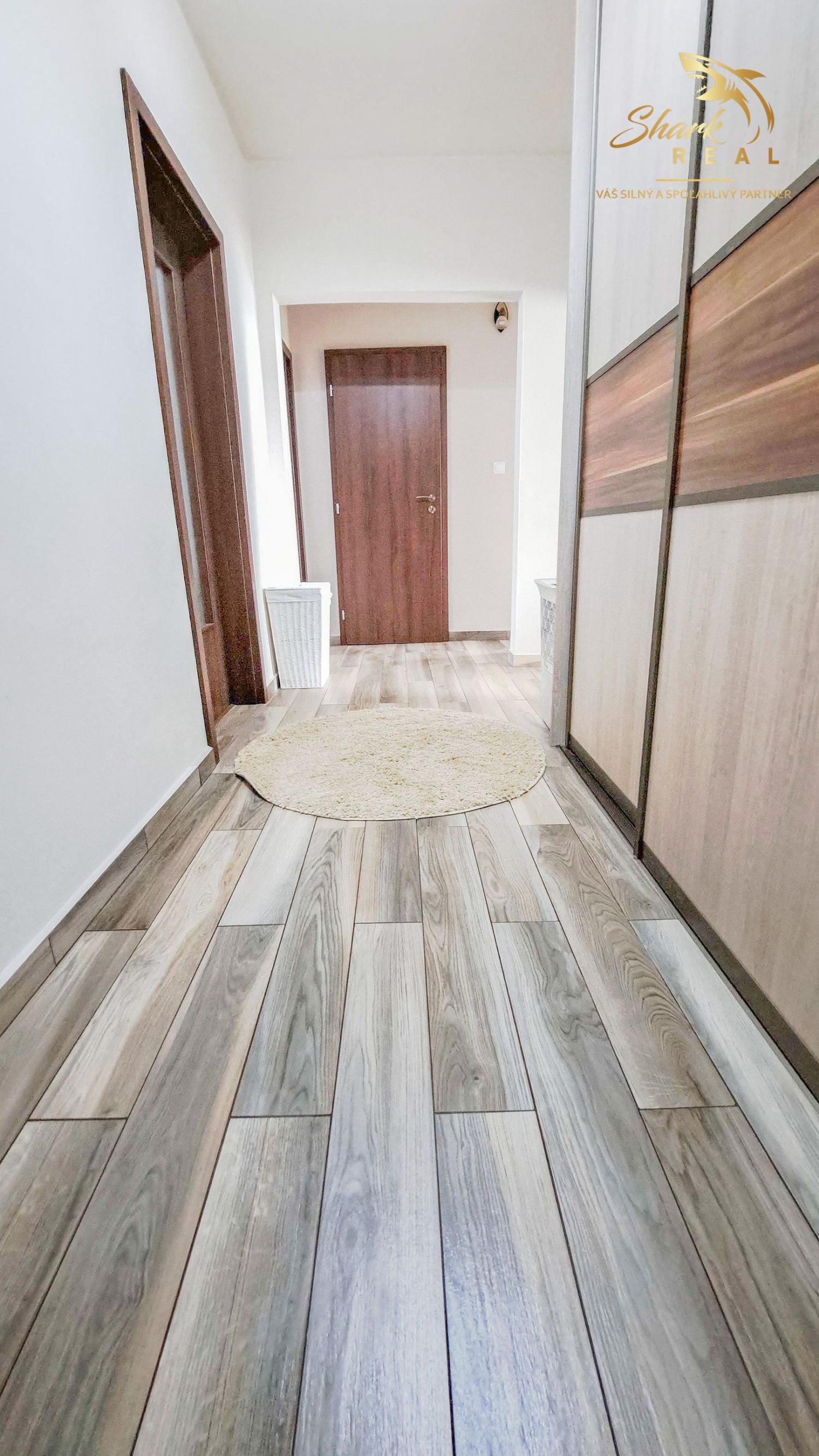 Zariadený 3 izbový byt - JUH