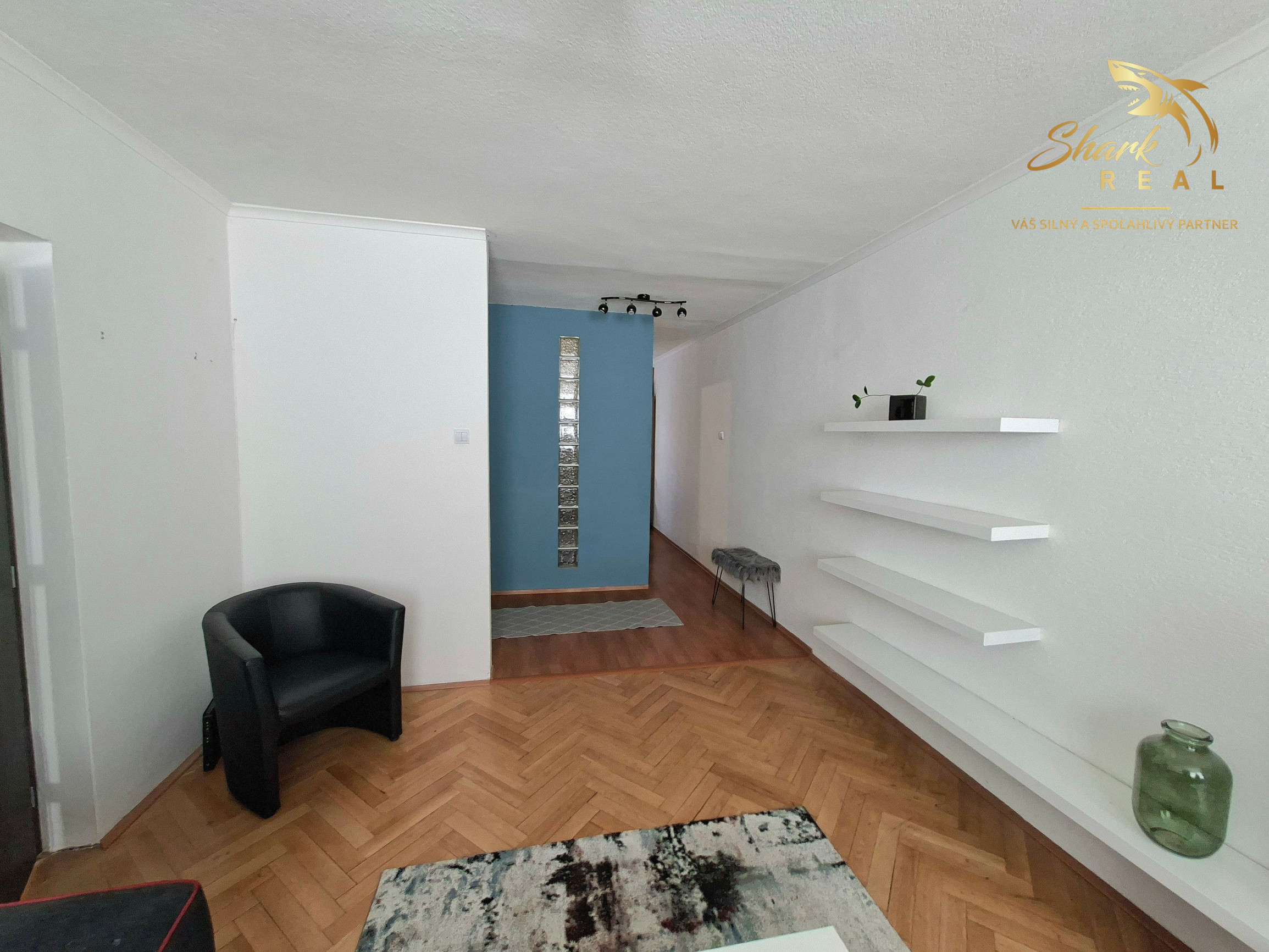 TOP PONUKA! 2 izbový byt v centre