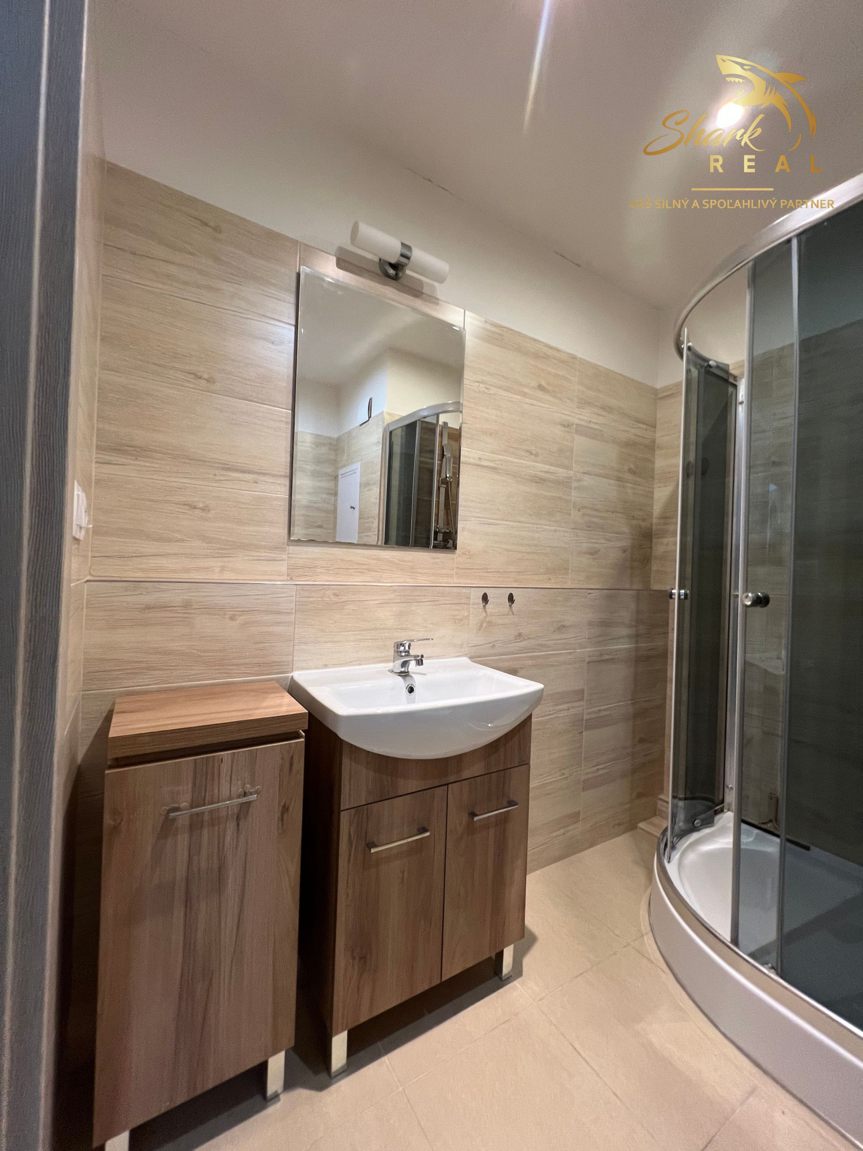 Prenájom 2-izbového bytu v blízkosti električky – Farského