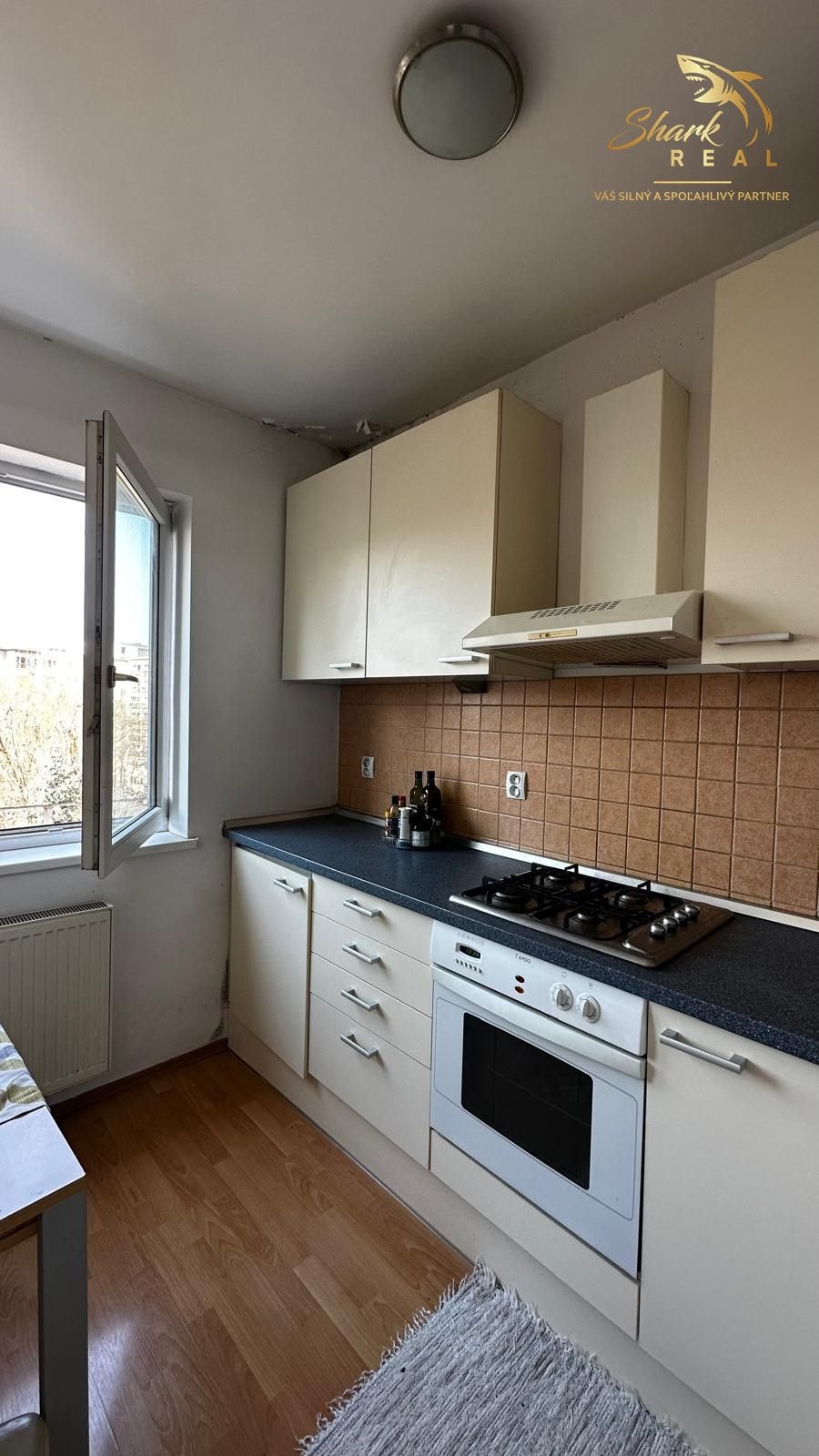 Prenájom 3-izbového bytu s balkónom na začiatku Záhradníckej